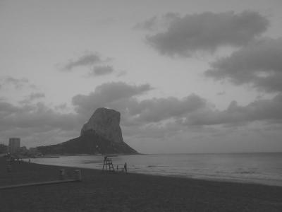 20100309110323-calpe-gris.jpg